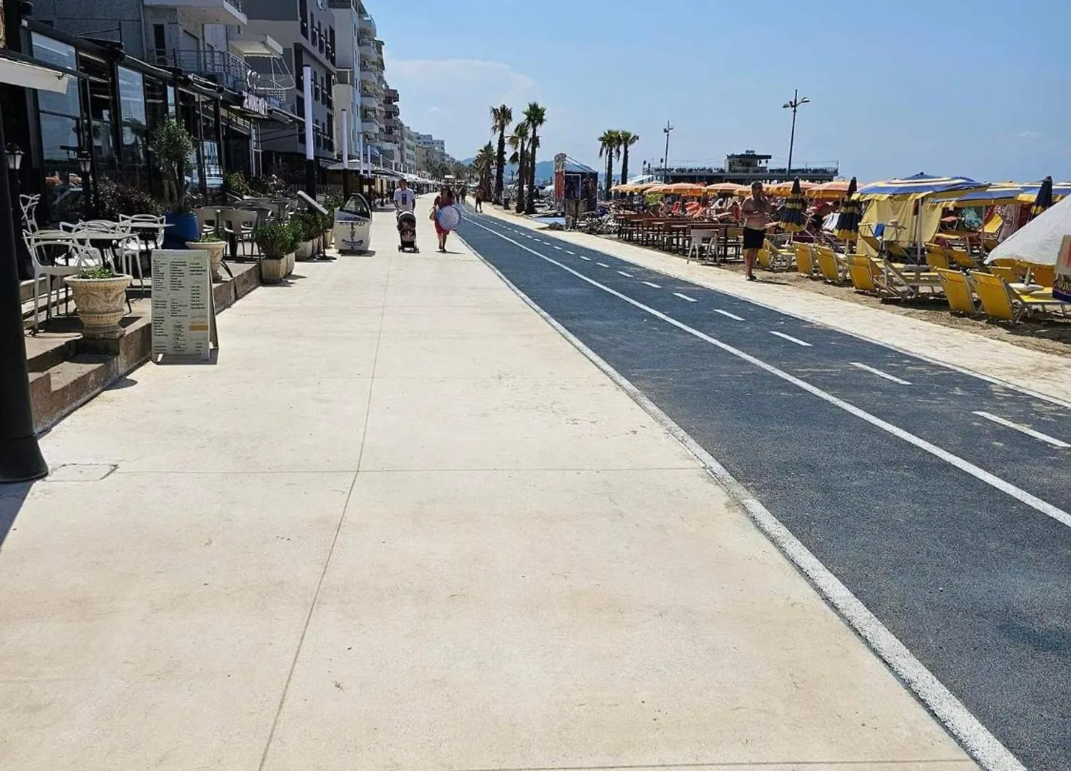 Los Locos Beach Apartment Durrës